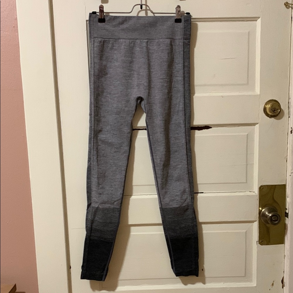 Gray and Black Athletic Leggings with Color Block Design